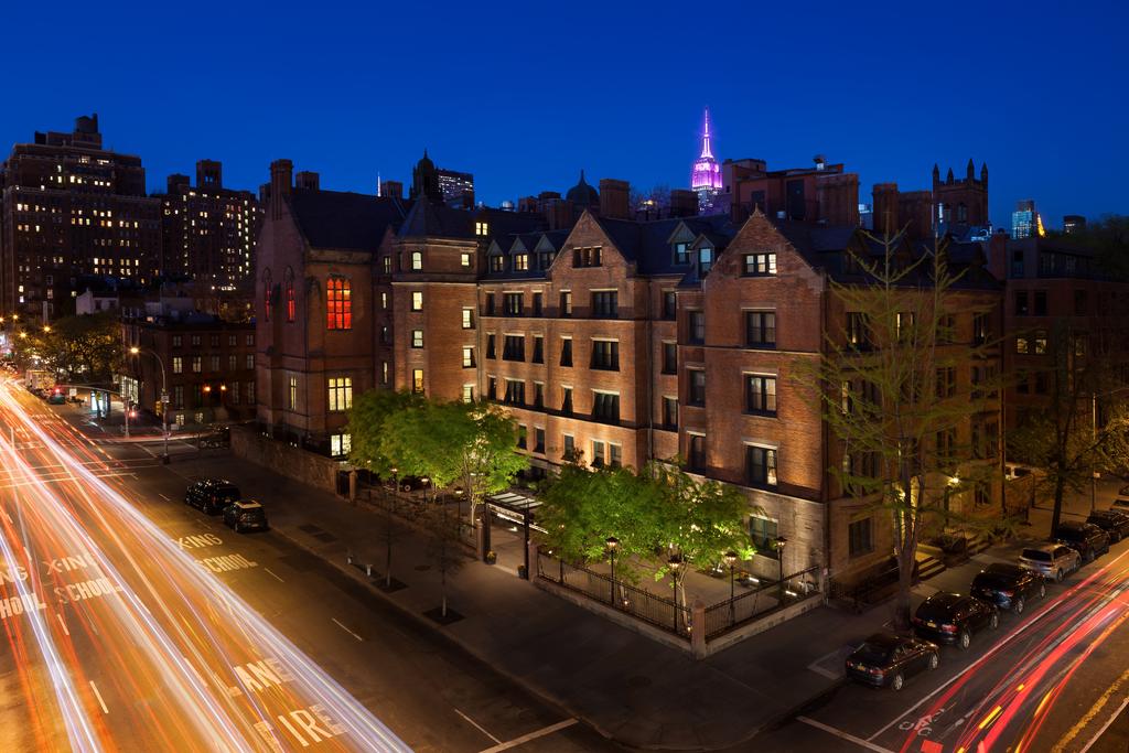 Famous New York Landmarks You will Love to Visit., the high line