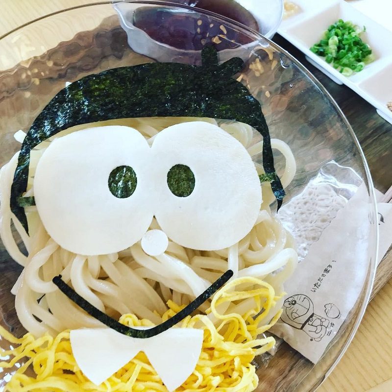 8 Popular Anime Themed Cafes In Tokyo you need to Visit: dish decorated likeDoreamon