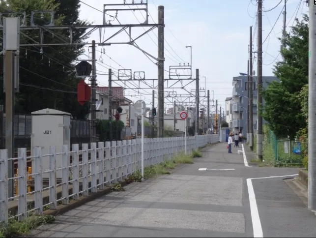 Visiting 8 Your Lie in April Real-life locations, Kami-Shakuji Railway Crossing