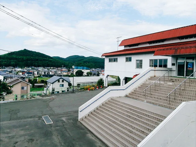 17 Real life Locations of Haikyuu!! you will Love to Visit, Karumai Townpeople Gymnasium