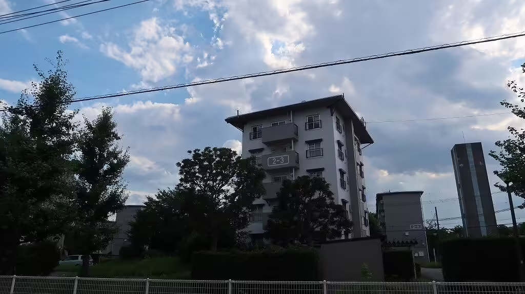 Near Sky Mansion Nishi-Urawa - Yofukashi no Uta Real life Locations in Japan