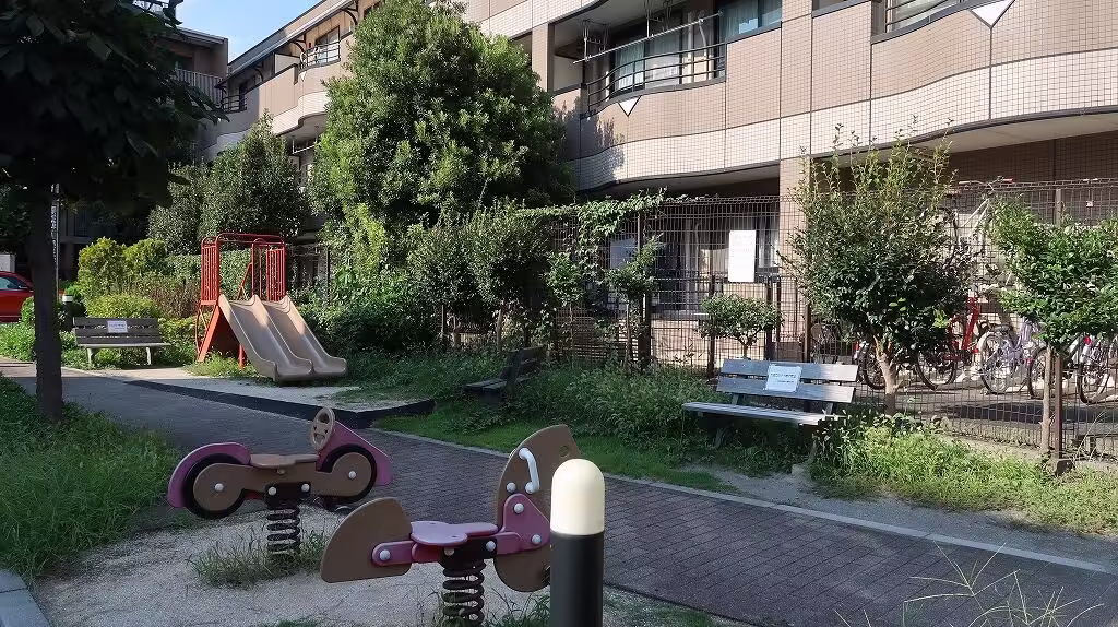 Taisei 1-chome Minami Park - Yofukashi no Uta Real life Locations in Japan