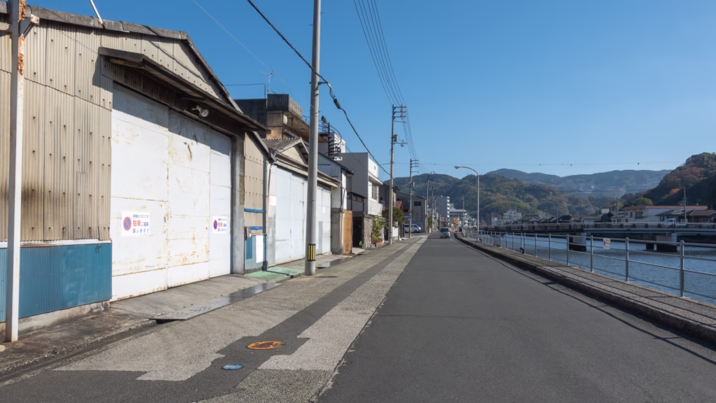 Real-Life Location of Suzume: The Complete Japan Travel Guide to the Anime’s Real Places - Yawatahama Port